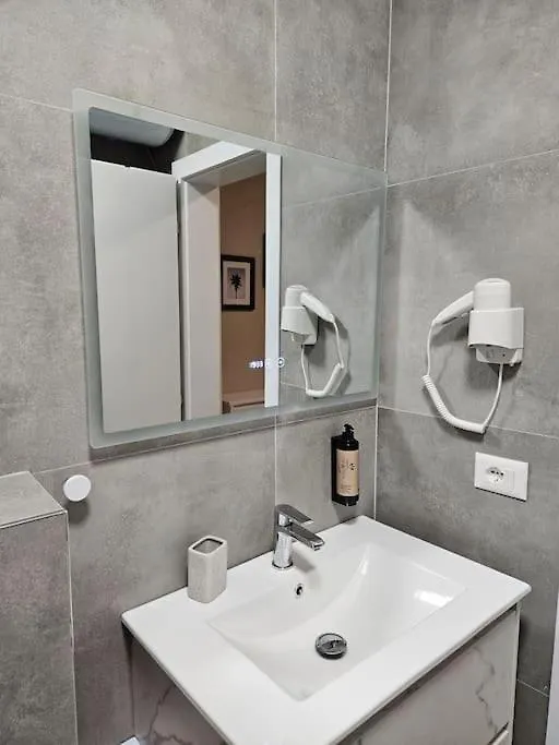 Brian'S Apartment In Tirana 2